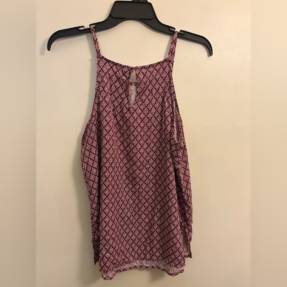 Red Patterned Top - Picture 2 of 7